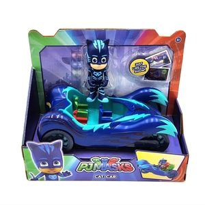 NEW 2018 DISNEY PJ MASKS AGES 3+ CATBOY ACTION FIGURE & CAT CAR